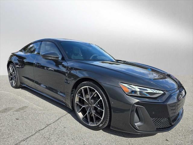 2025 Audi S e-tron GT Prestige's photo