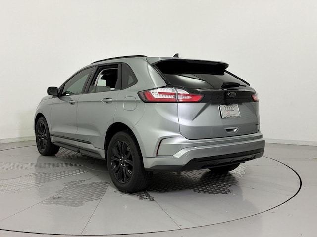 2023 Ford Edge