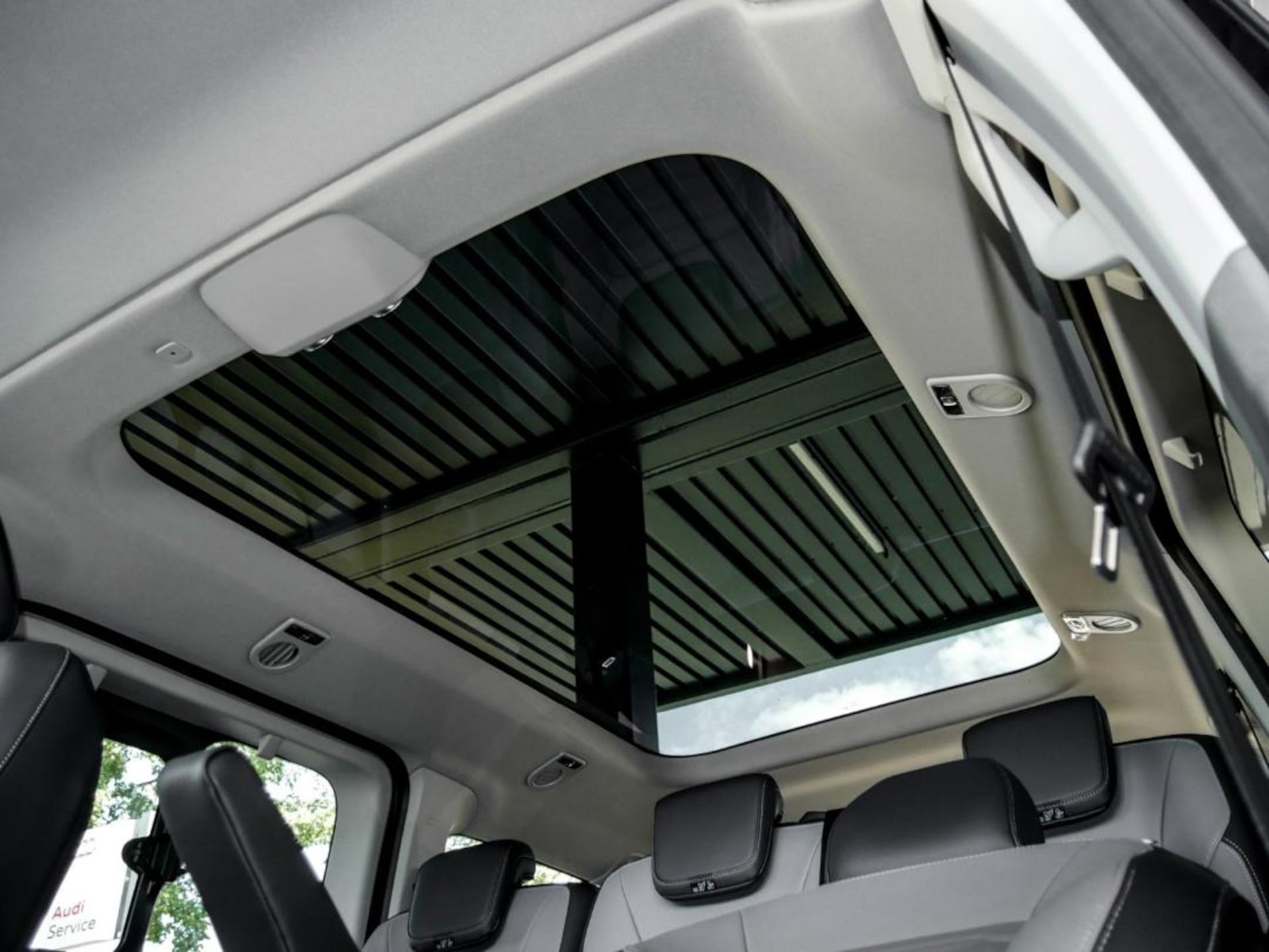 Volkswagen Caravelle langer Radstand Style