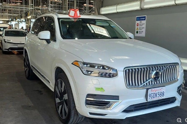 2023 Volvo XC90 Recharge Plug-In Hybrid