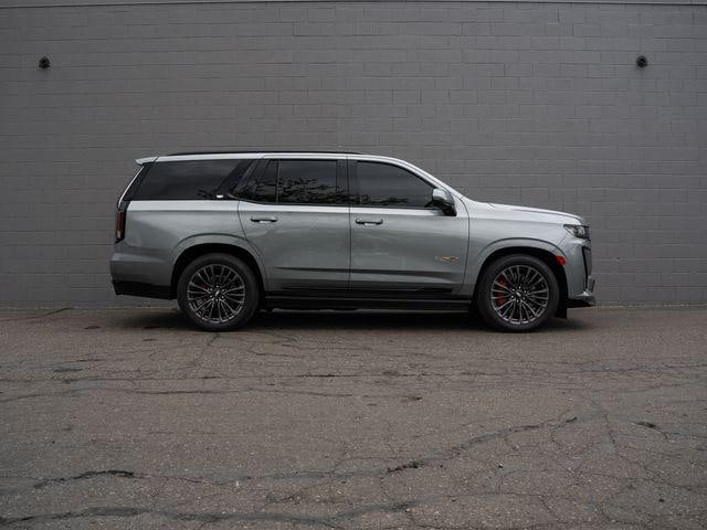 2023 Cadillac Escalade V-Series - Photo 8