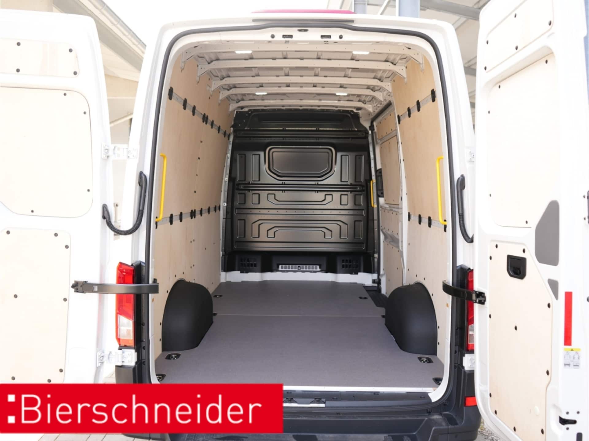 Volkswagen Crafter Kasten mittlerer Radstand