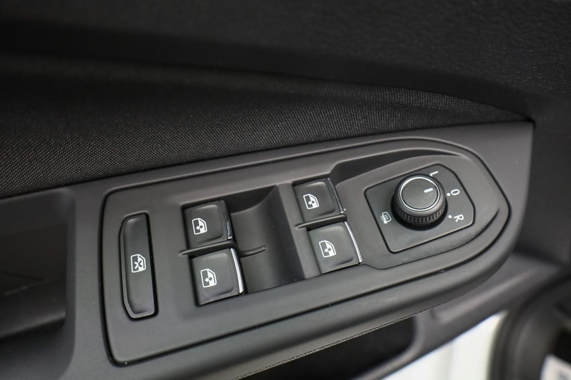 Volkswagen Golf Active