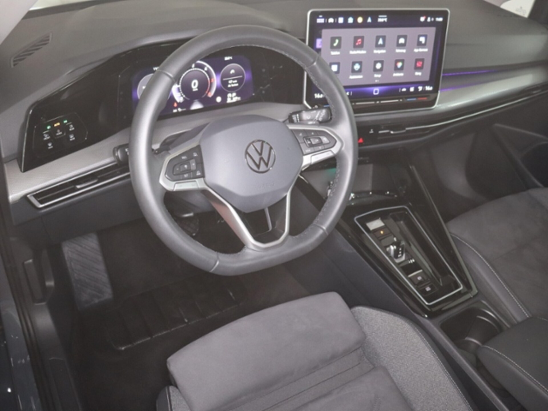 Volkswagen Golf Style