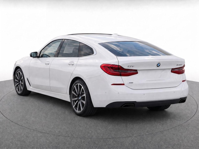 2019 BMW