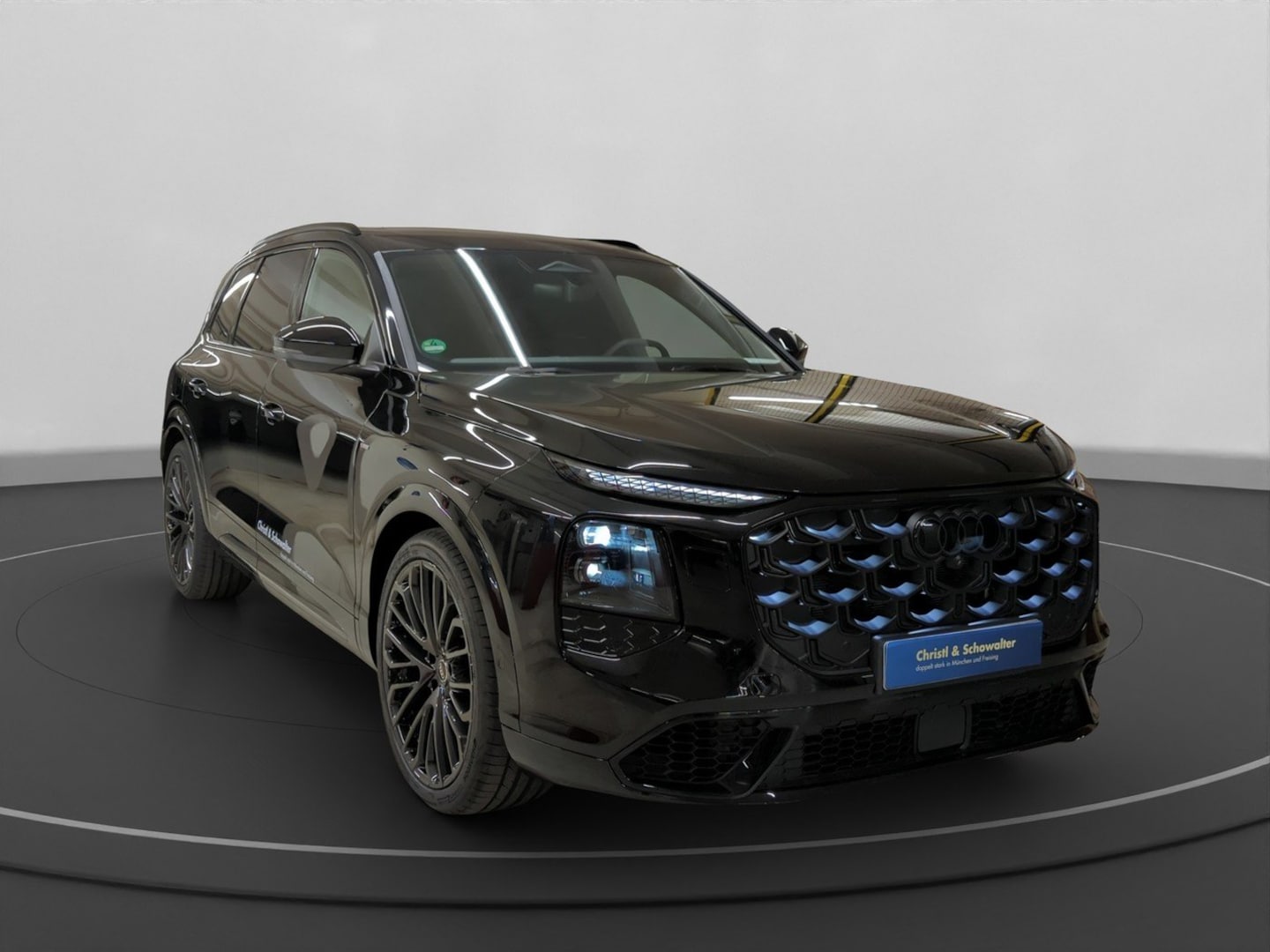 Bild über Audi Q7 SUV TDI quattro 220 kW tiptronic - für weitere Informationen kontaktieren Sie den Audi Partner