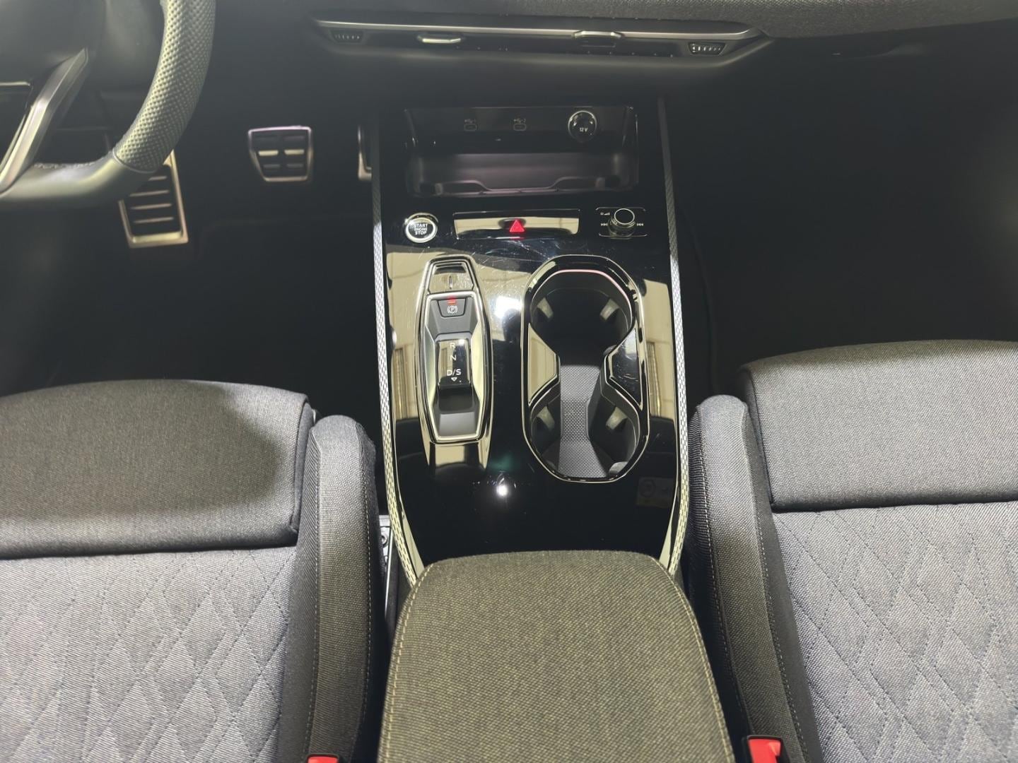 Bild über Audi A5 Avant TDI quattro 150 kW S tronic - für weitere Informationen kontaktieren Sie den Audi Partner