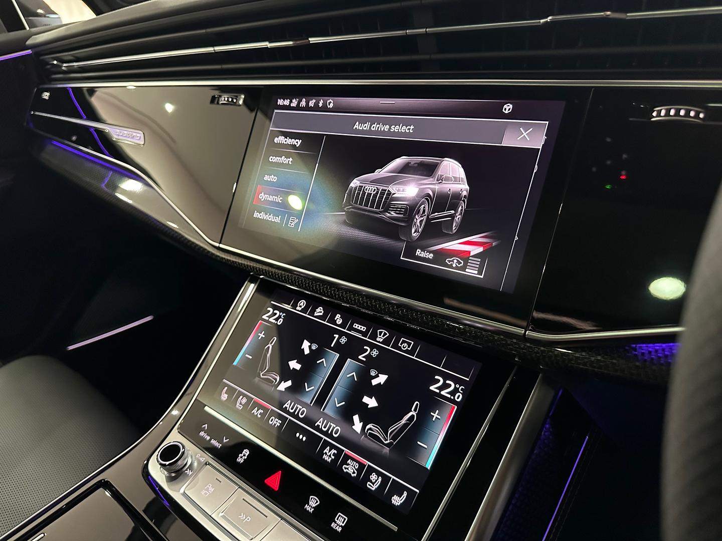 Image about Audi SQ7 SQ7 TFSI 373 kW tiptronic