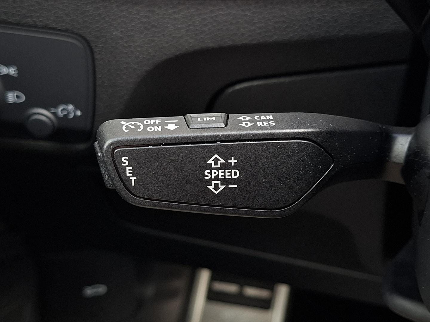 Image about Audi Q2 S line 35 TDI 110 kW (150 ch) S tronic