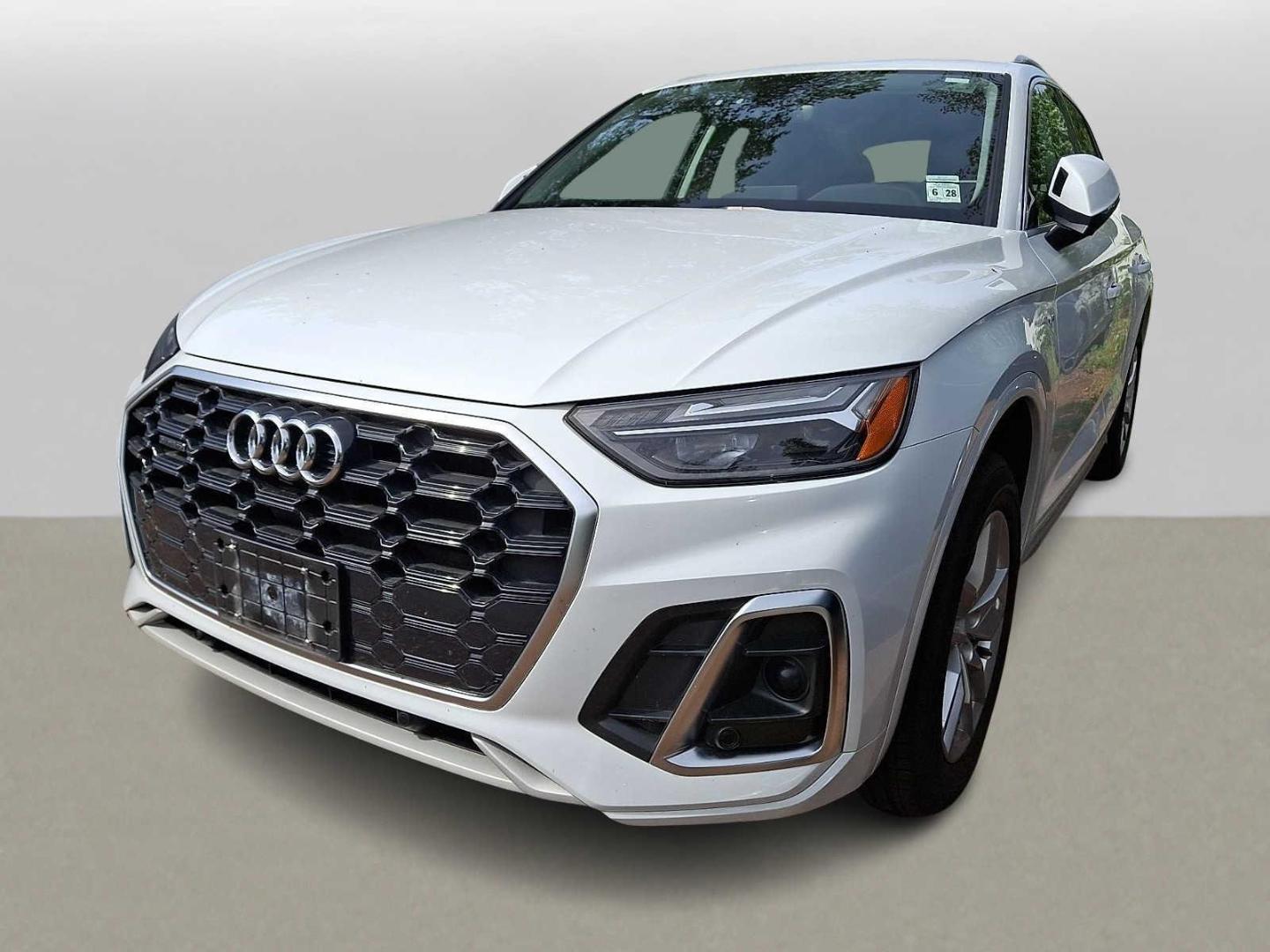 2023 Audi Q5 45 Premium's photo