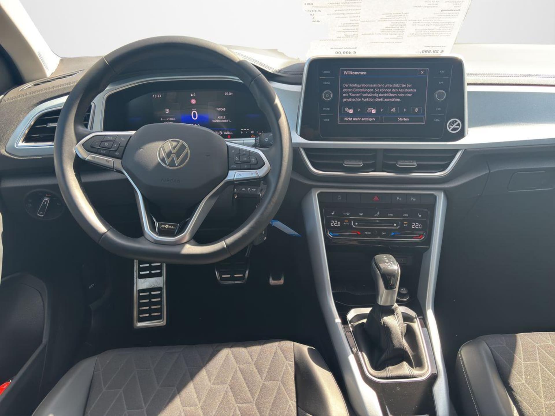 Volkswagen T-Roc Life