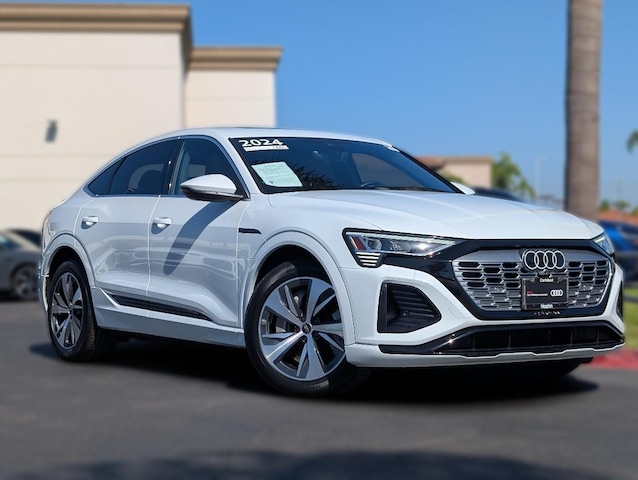 Photo of 2024 Audi Q8 Sportback e-tron 