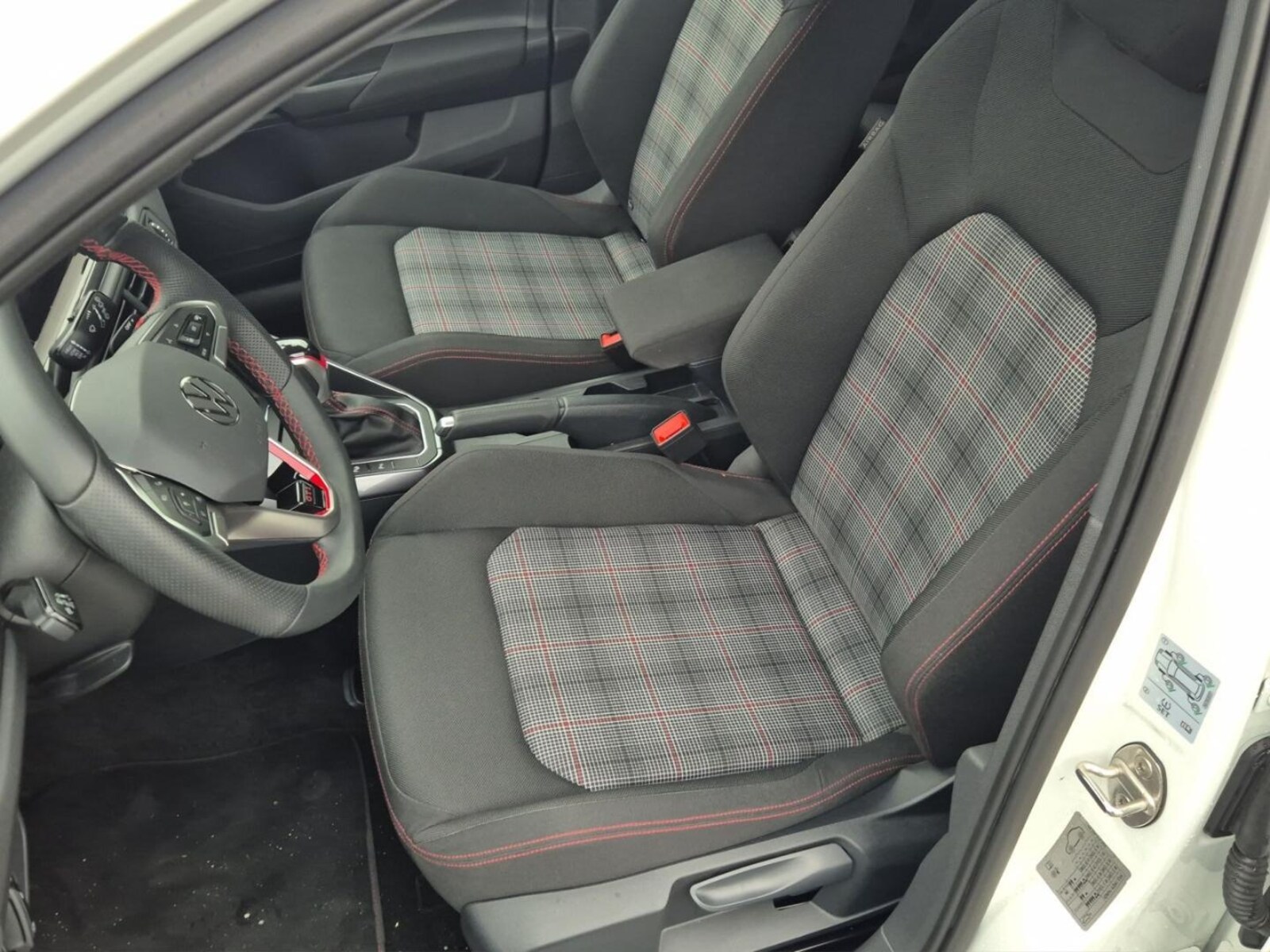 Volkswagen Polo – Bild 9