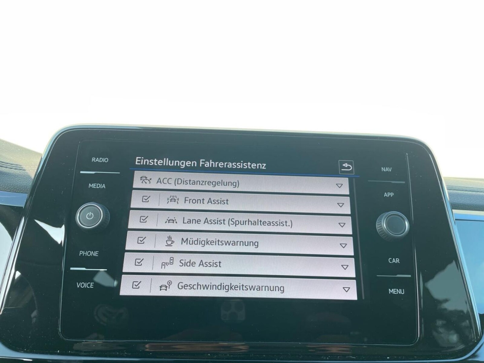 Volkswagen T-Roc – Bild 18