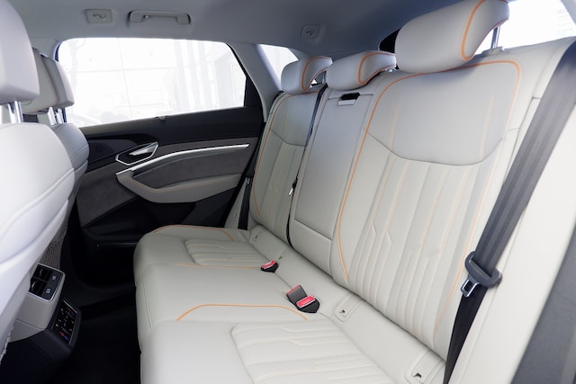 Audi e-tron 50 quattro Advanced 230,00 kW for more details contact your dealer