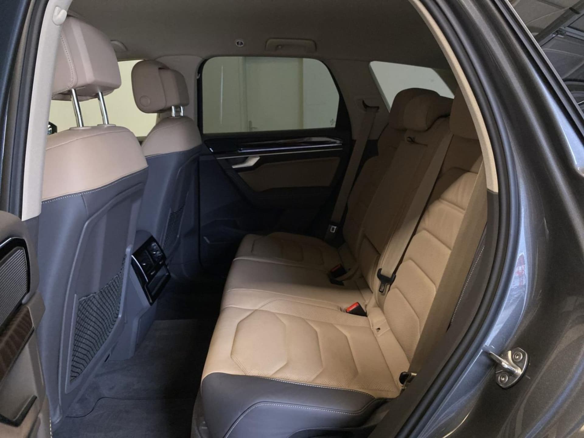Volkswagen Touareg Elegance