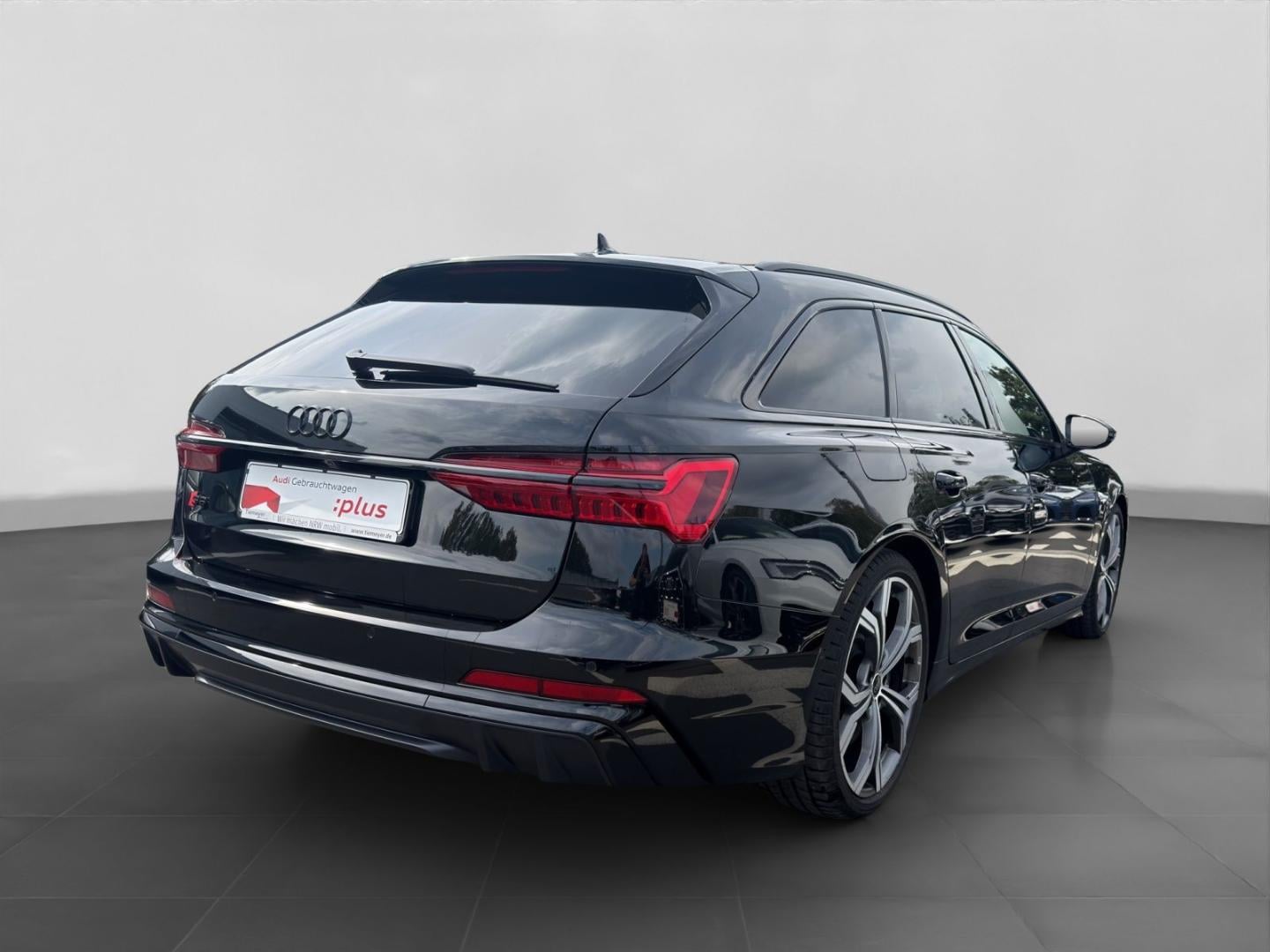 Bild über Audi S6 Avant TDI quattro tiptronic - für weitere Informationen kontaktieren Sie den Audi Partner