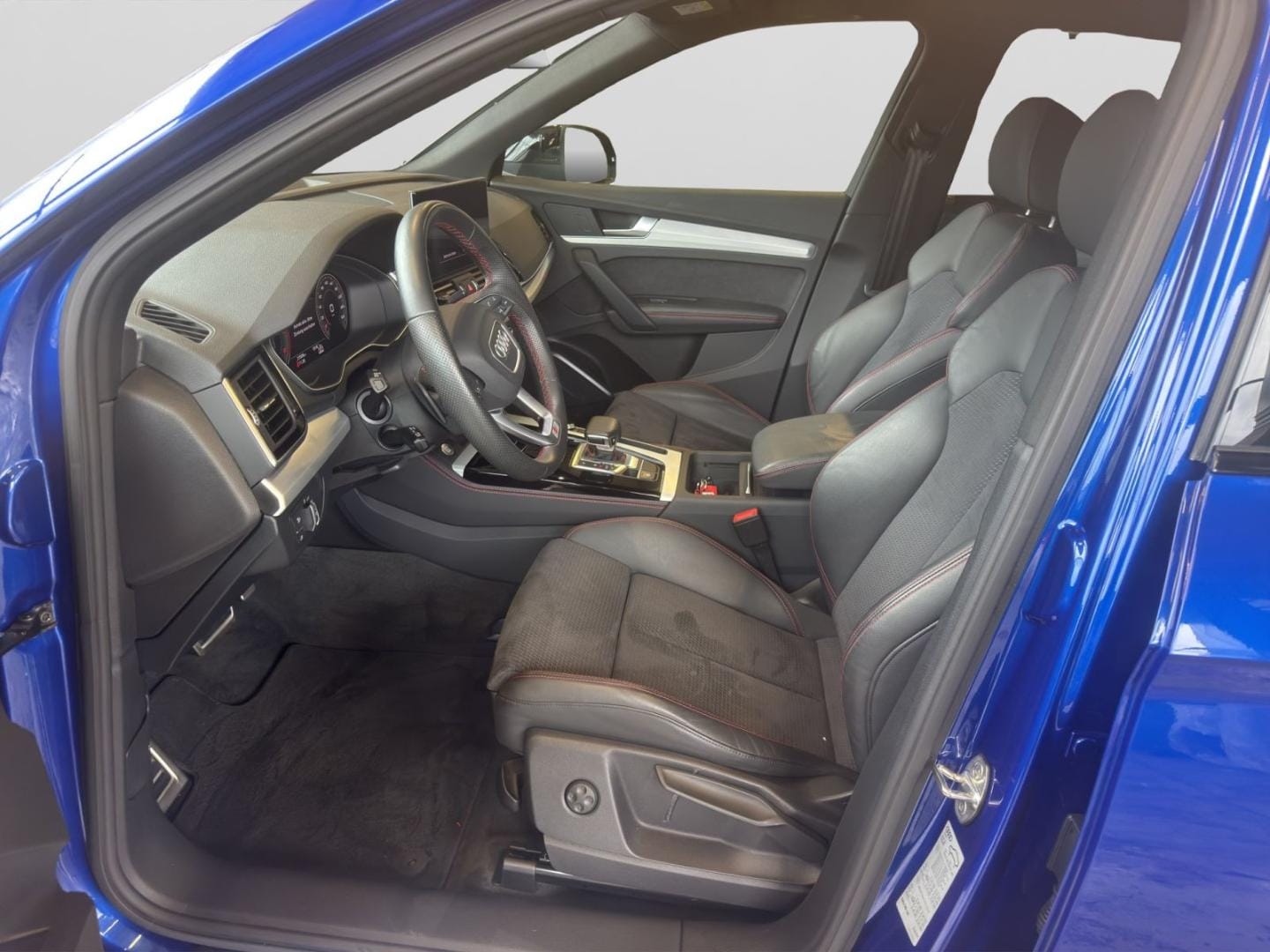 Bild über Audi Q5 35 TDI S tronic - für weitere Informationen kontaktieren Sie den Audi Partner
