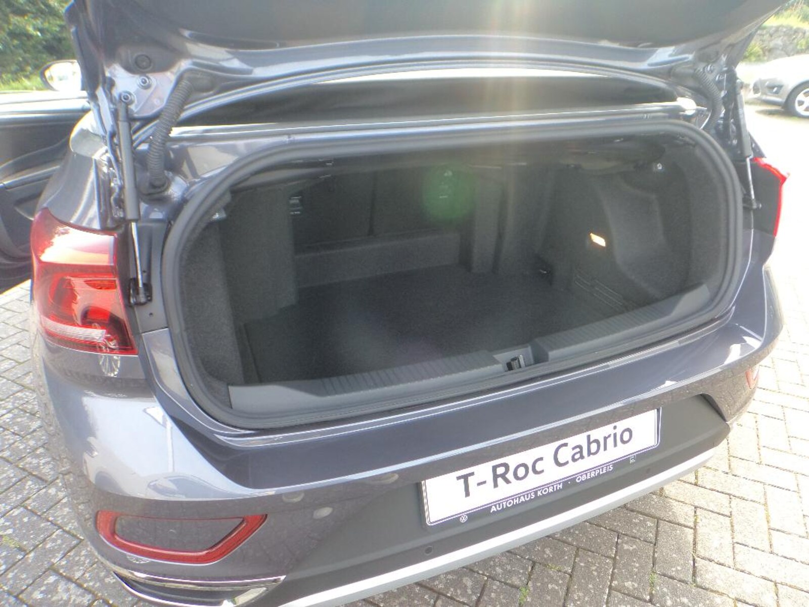 Volkswagen T-Roc Cabriolet – Bild 6