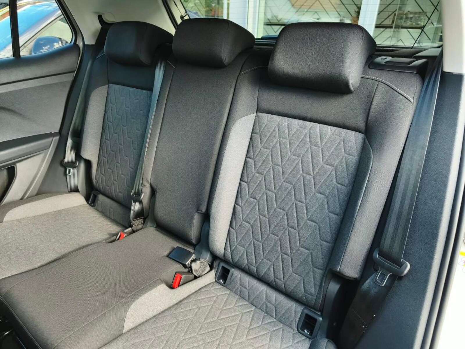 Volkswagen T-Cross – Bild 11