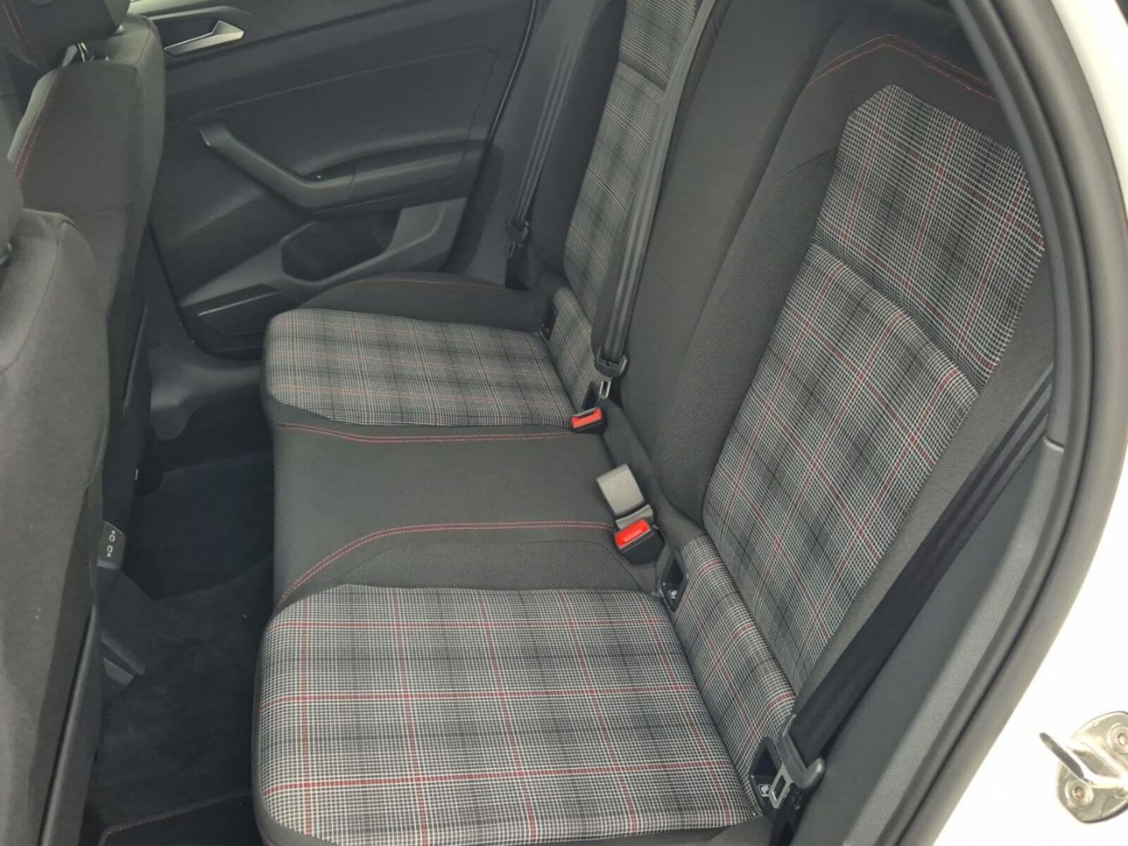 Volkswagen Polo – Bild 12