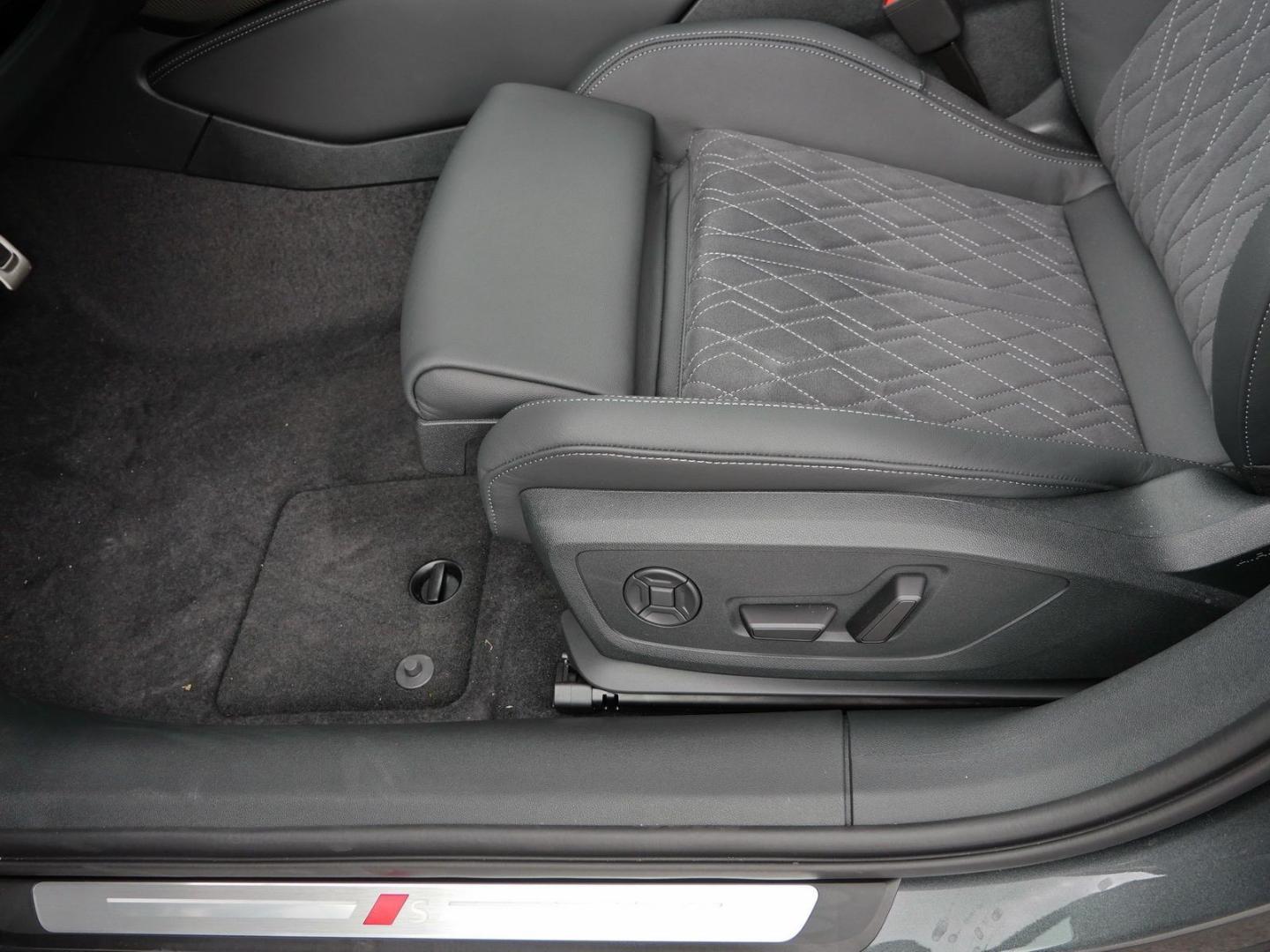 Image about Audi A5 Limousine TDI quattro 150 kW S tronic