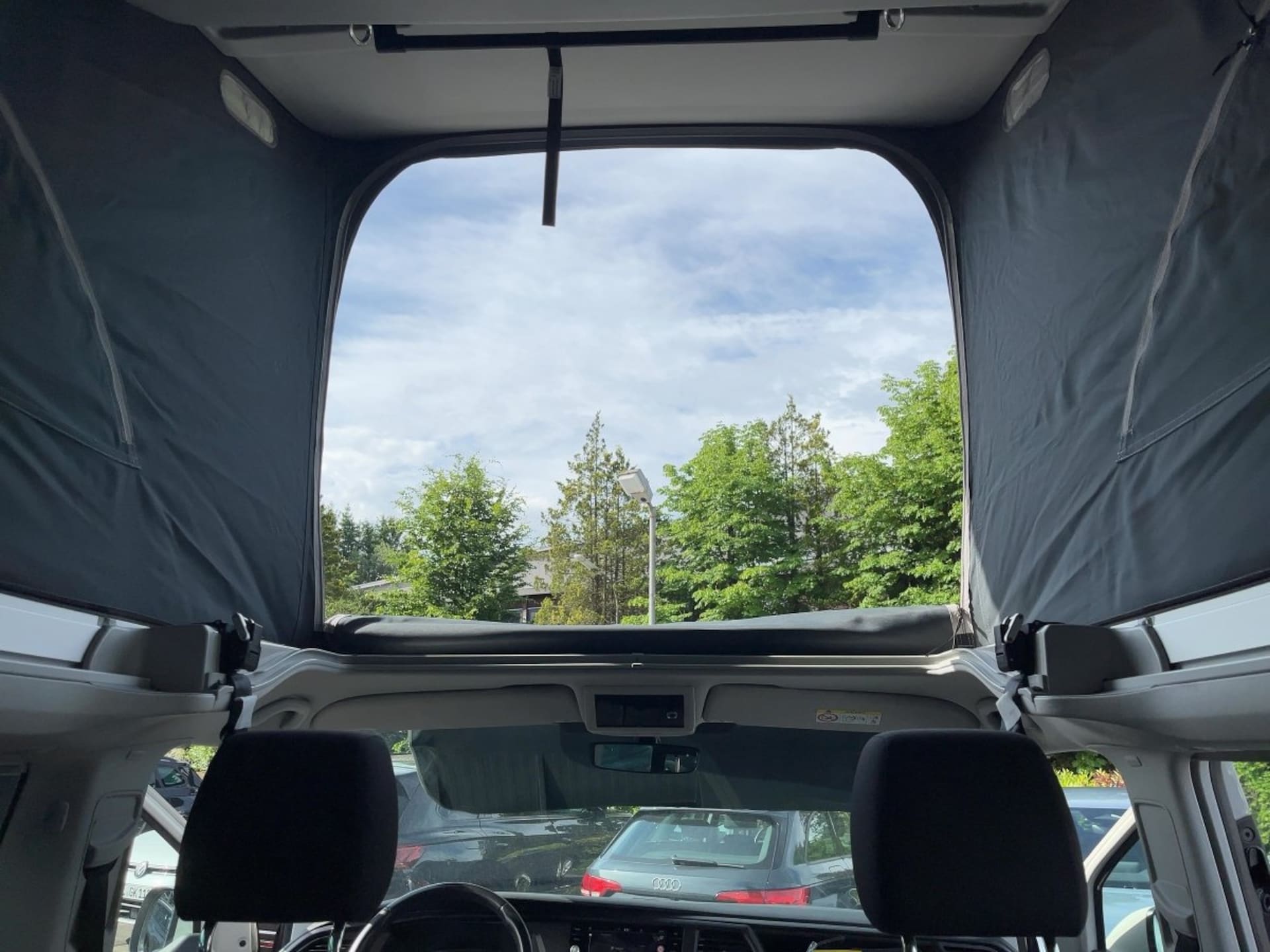 Volkswagen T6.1 California Beach