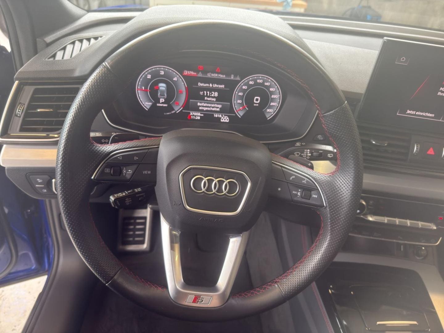 Bild über Audi Q5 35 TDI S tronic - für weitere Informationen kontaktieren Sie den Audi Partner