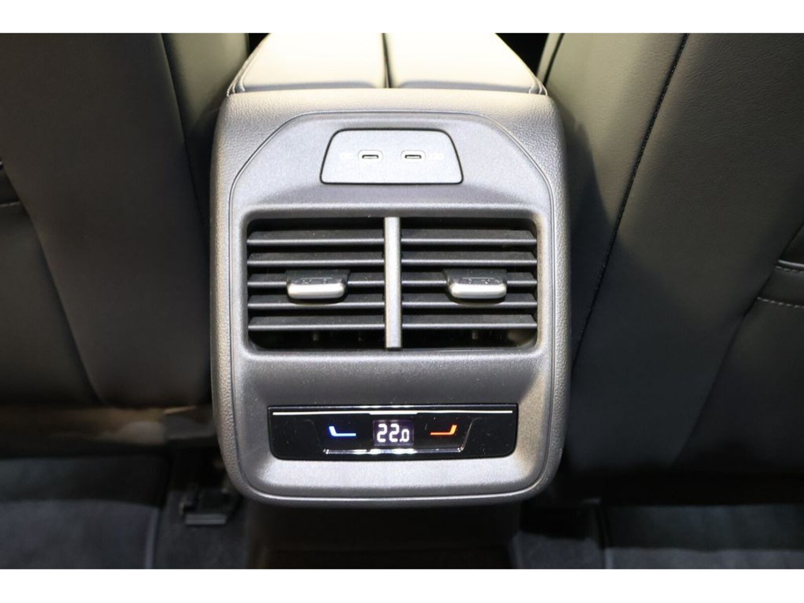 Volkswagen Passat – Bild 14