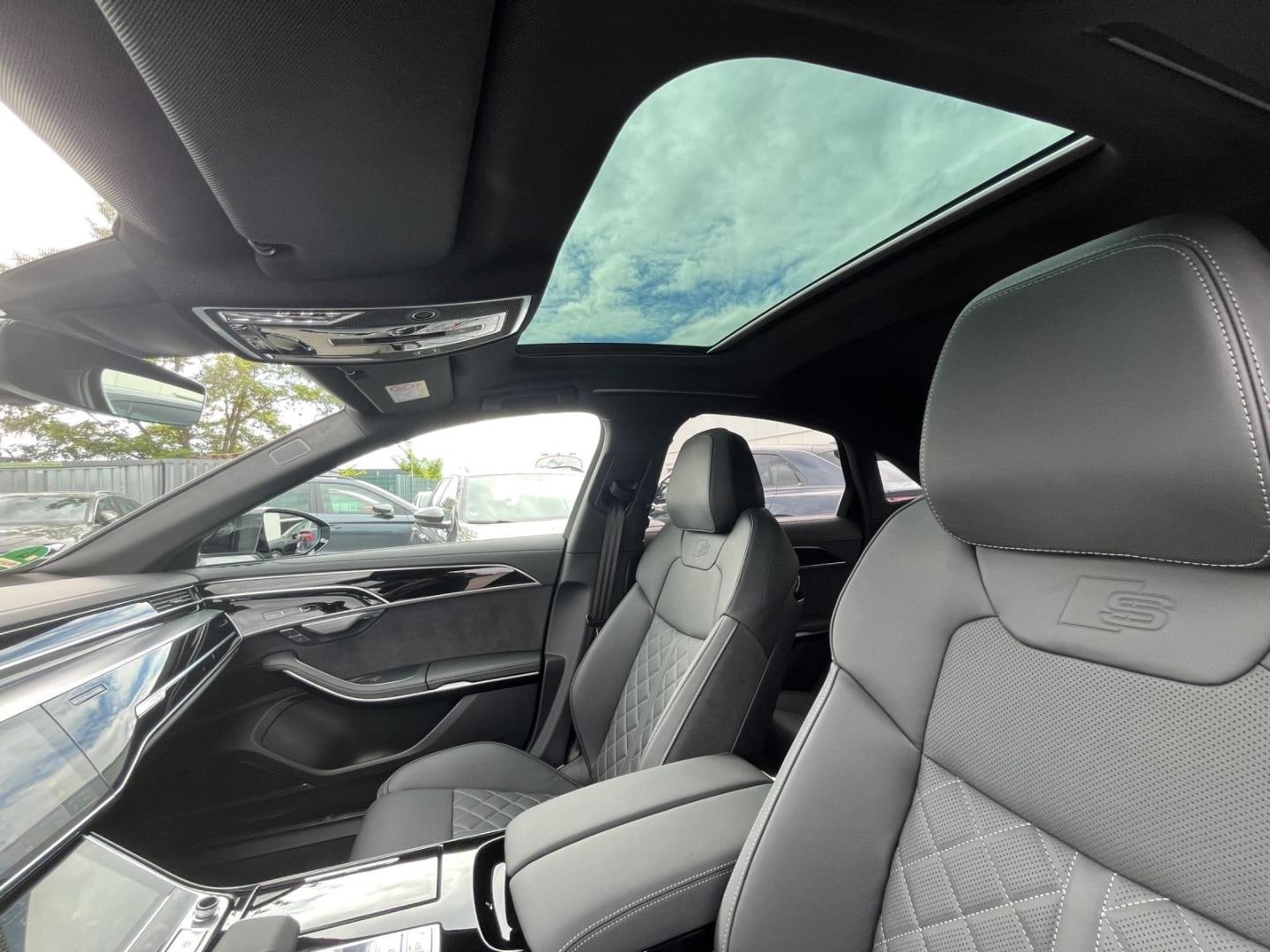 Bild über Audi A8 50 TDI quattro tiptronic - für weitere Informationen kontaktieren Sie den Audi Partner