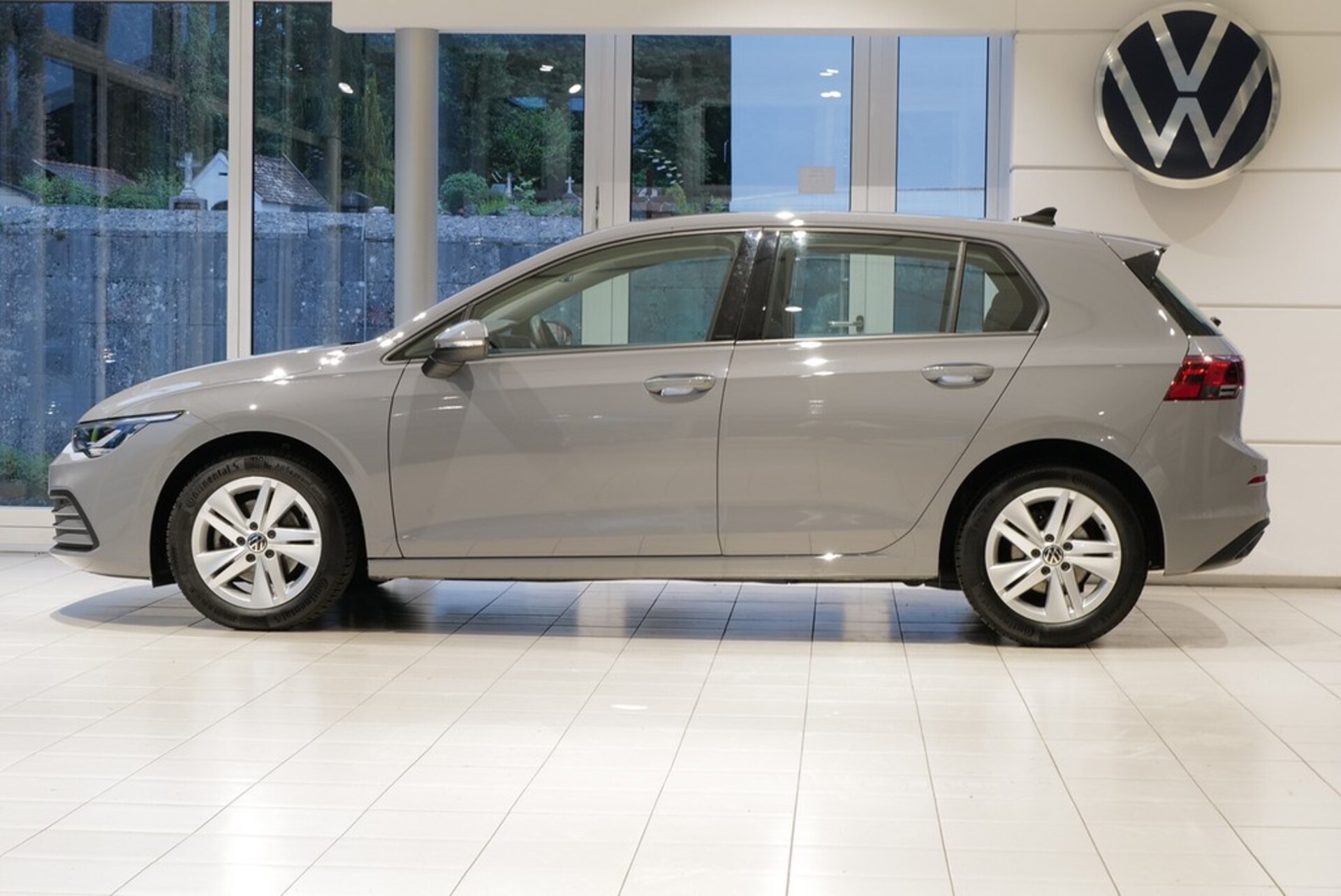Volkswagen Golf Life