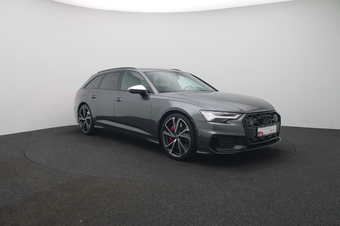 Bild über Audi S6 Avant TDI quattro tiptronic - für weitere Informationen kontaktieren Sie den Audi Partner