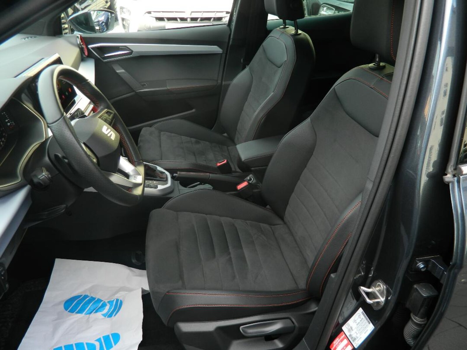 SEAT Arona – Bild 11