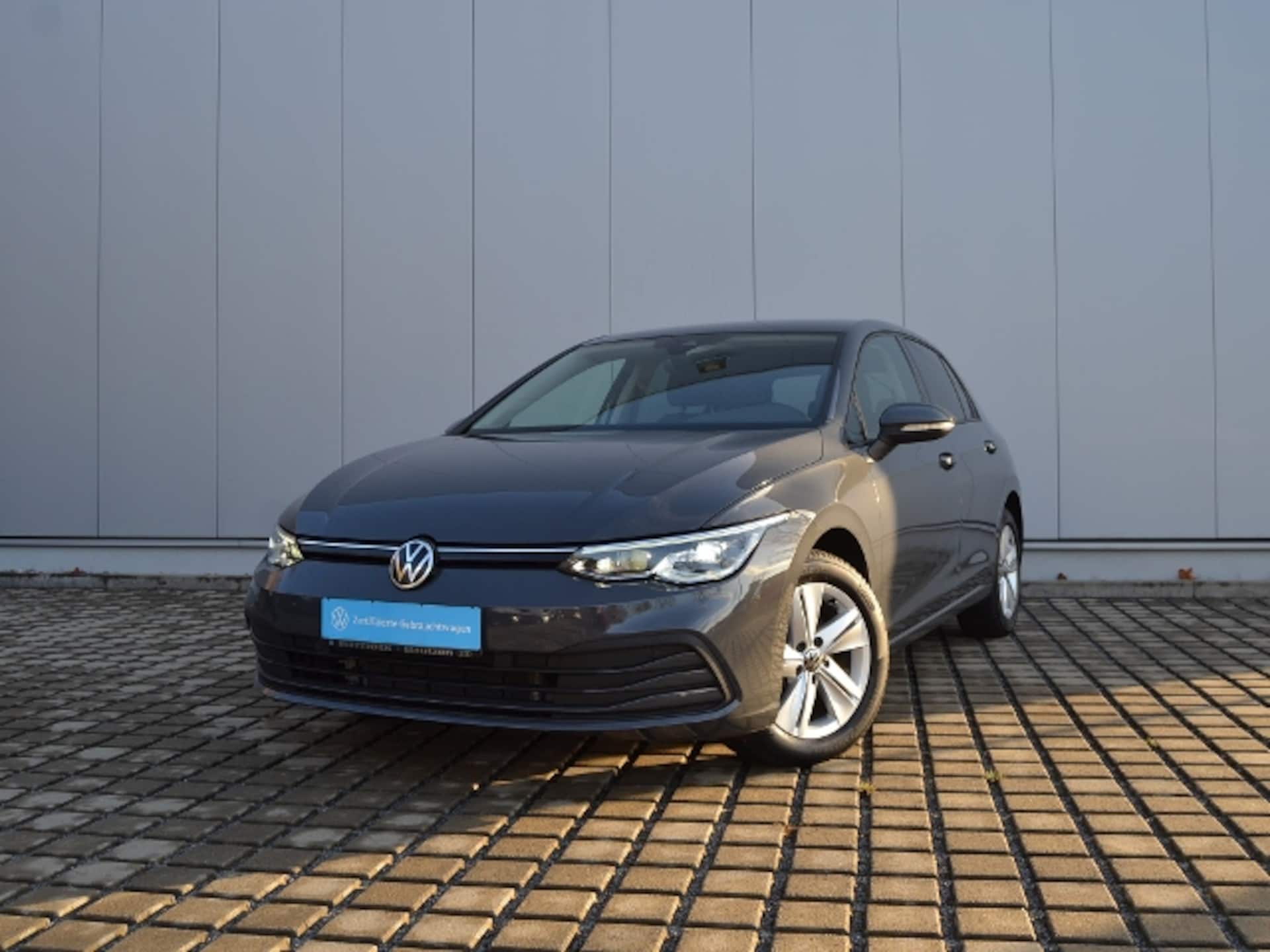 Volkswagen Golf Life