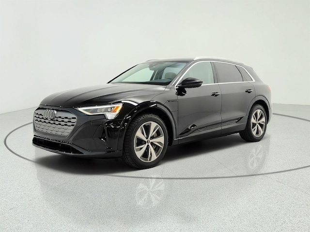 2024 Audi Q8 e-tron