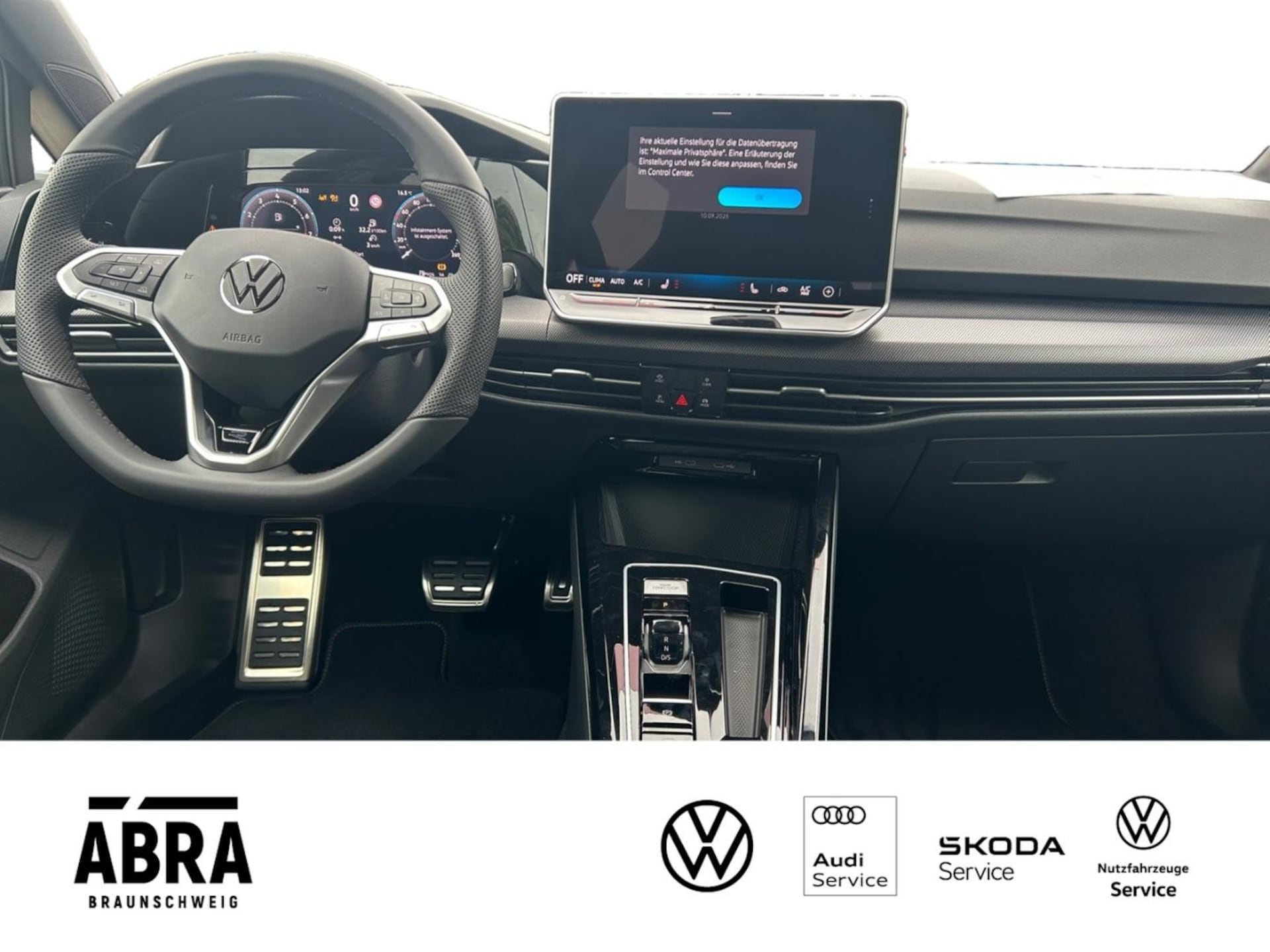 Volkswagen Golf R-Line