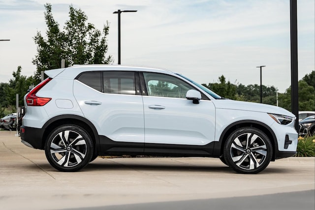 2024 Volvo XC40