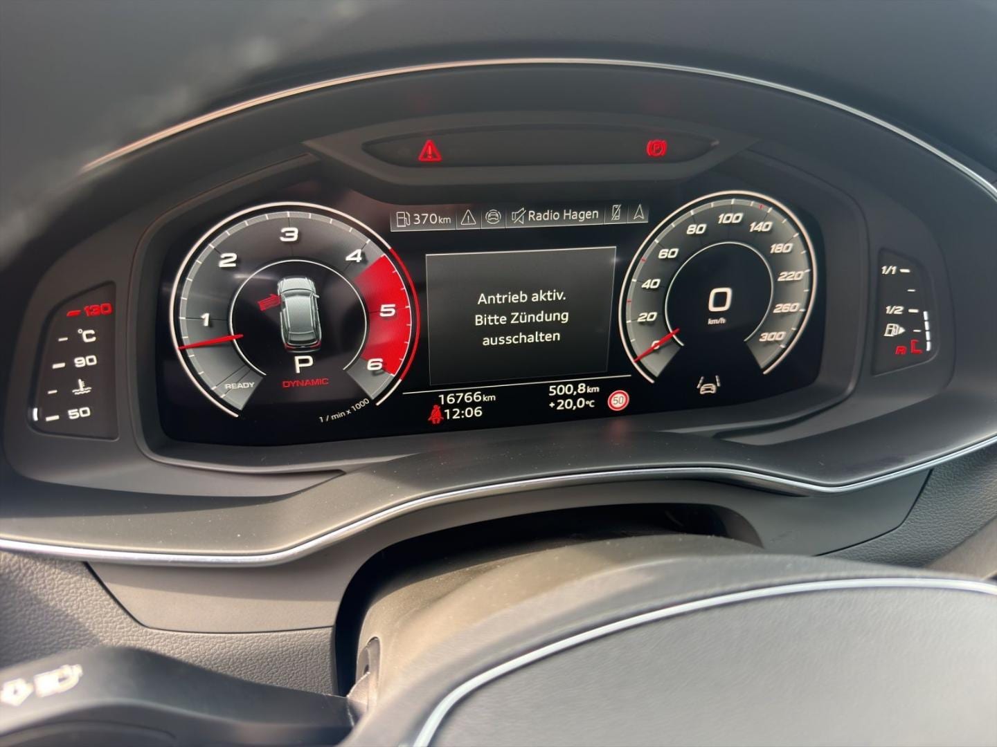 Bild über Audi S6 Avant TDI quattro tiptronic - für weitere Informationen kontaktieren Sie den Audi Partner