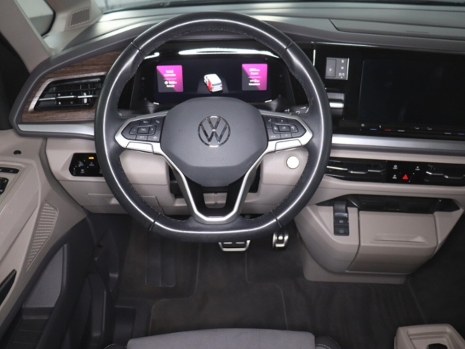 Volkswagen Multivan Langversion – Bild 8