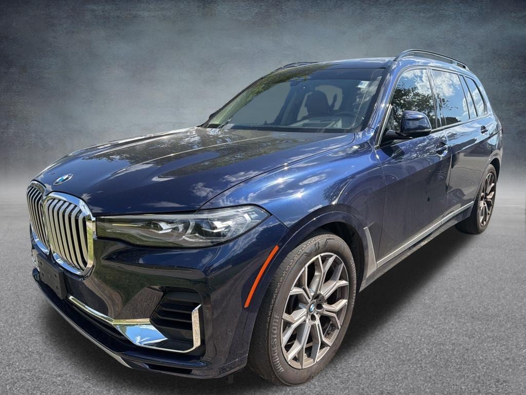 2022 BMW X7 xDrive40i's photo