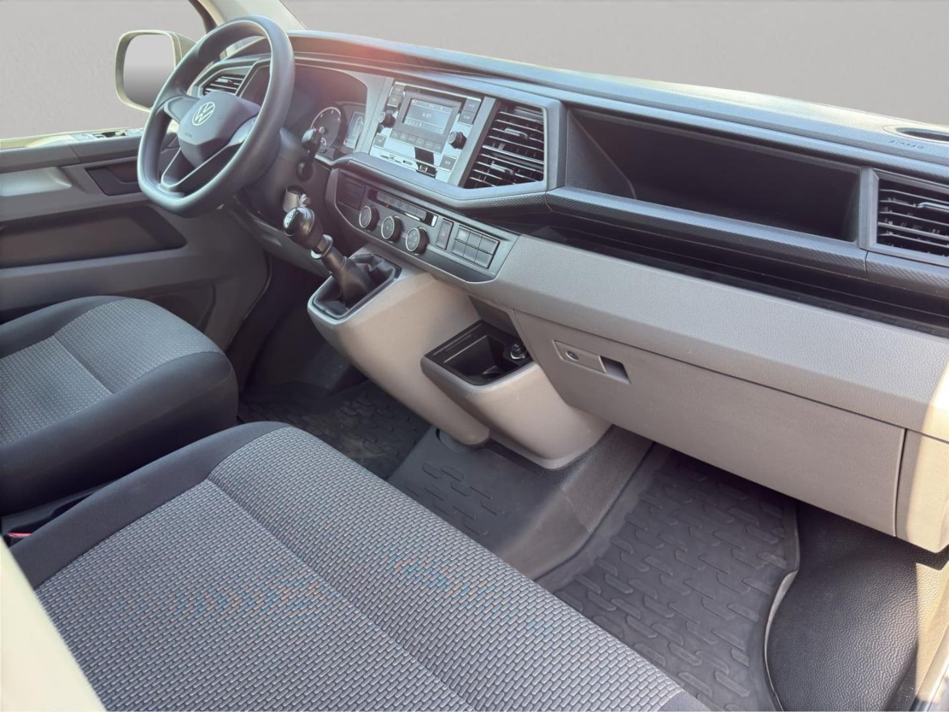 Volkswagen T6.1 Transporter Kasten kurzer Radstand