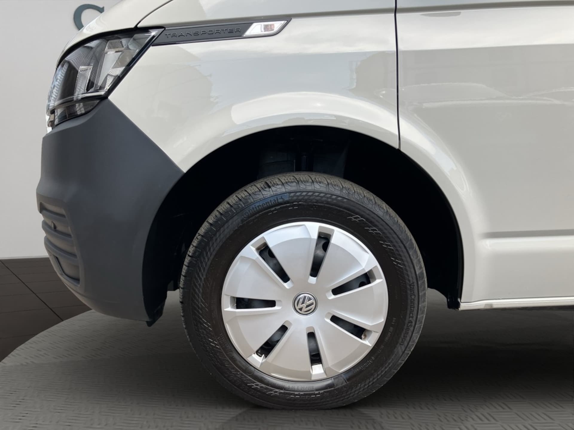 Volkswagen T6.1 Transporter Kombi kurzer Radstand