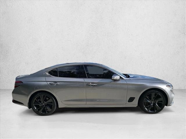 2023 Genesis G70