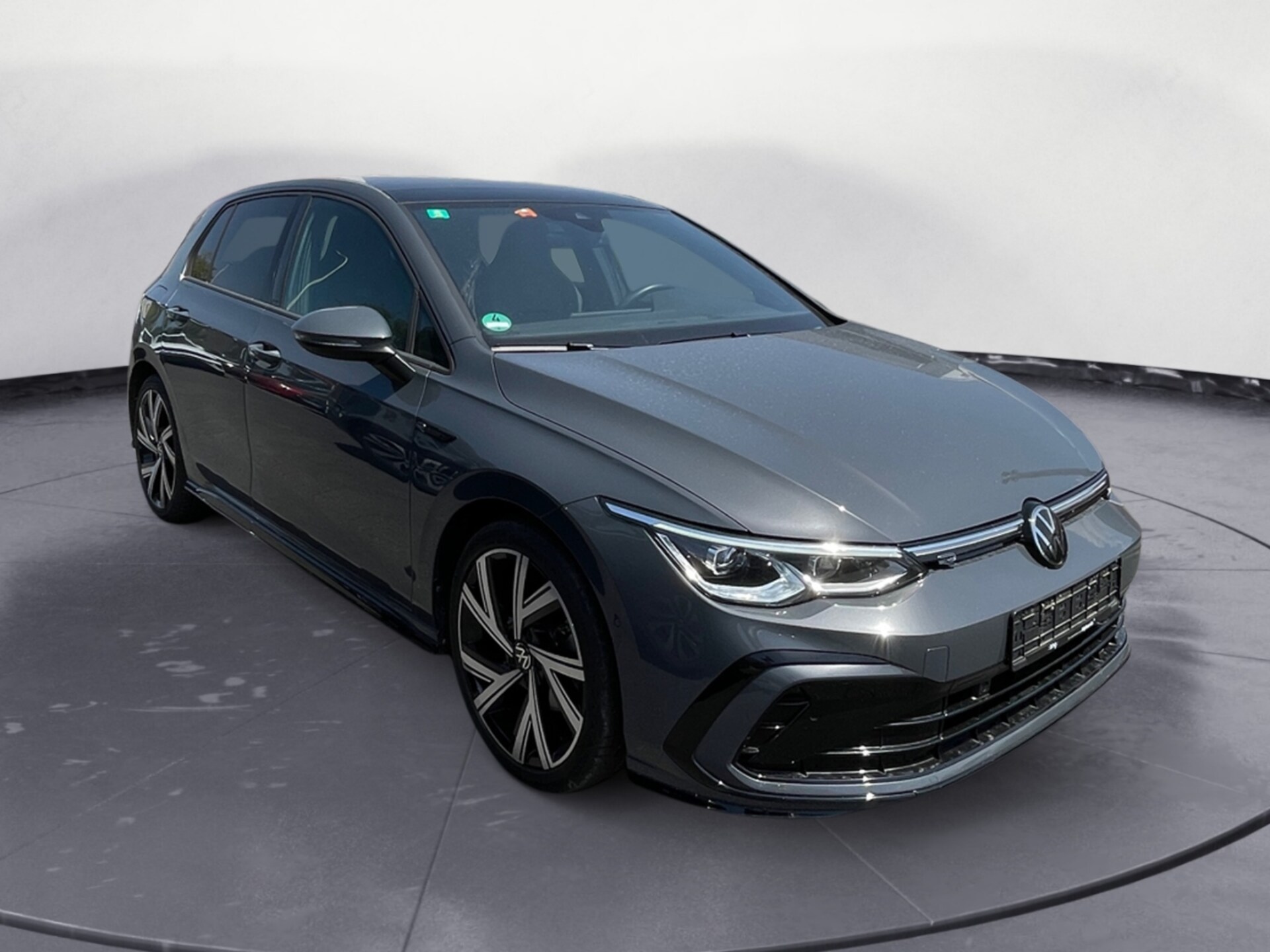 Volkswagen Golf R-Line