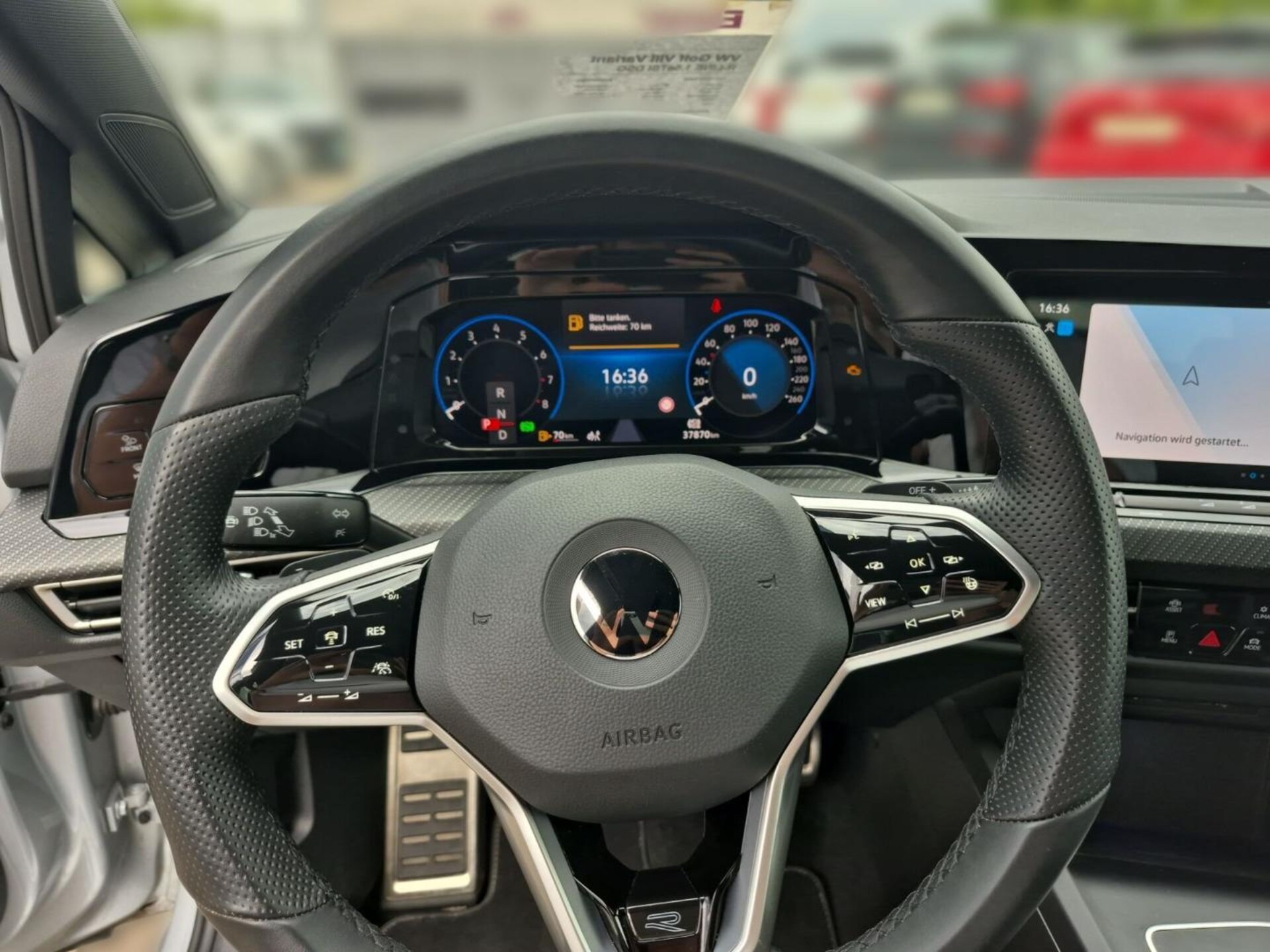 Volkswagen Golf Variant R-Line