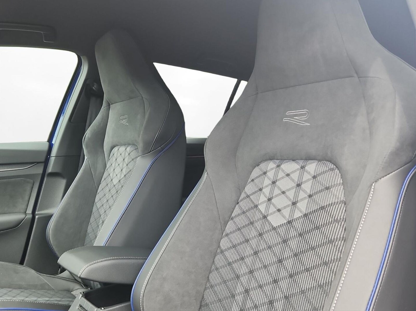 Volkswagen Golf Variant – Bild 15