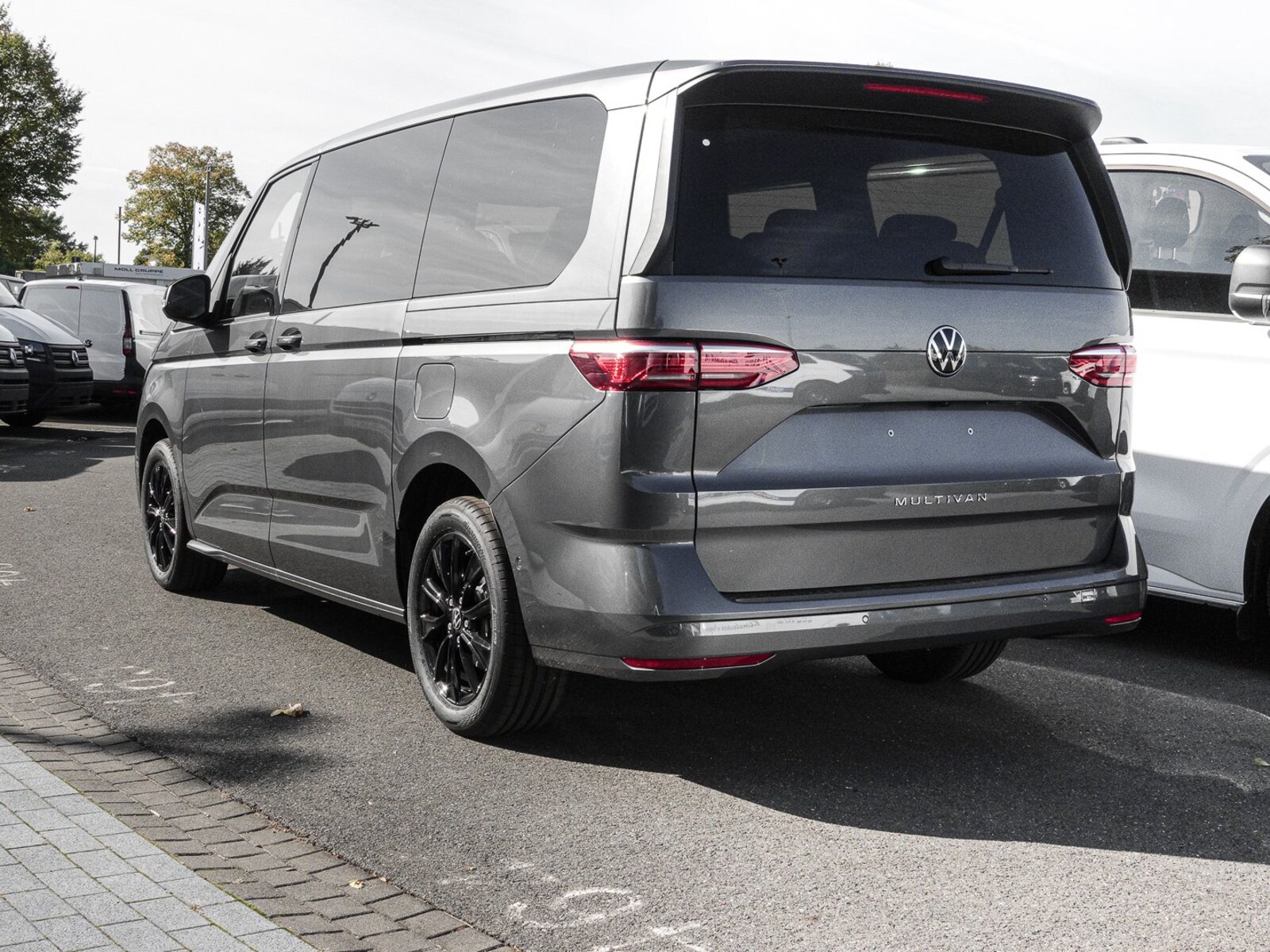 Volkswagen Multivan Langversion – Bild 3