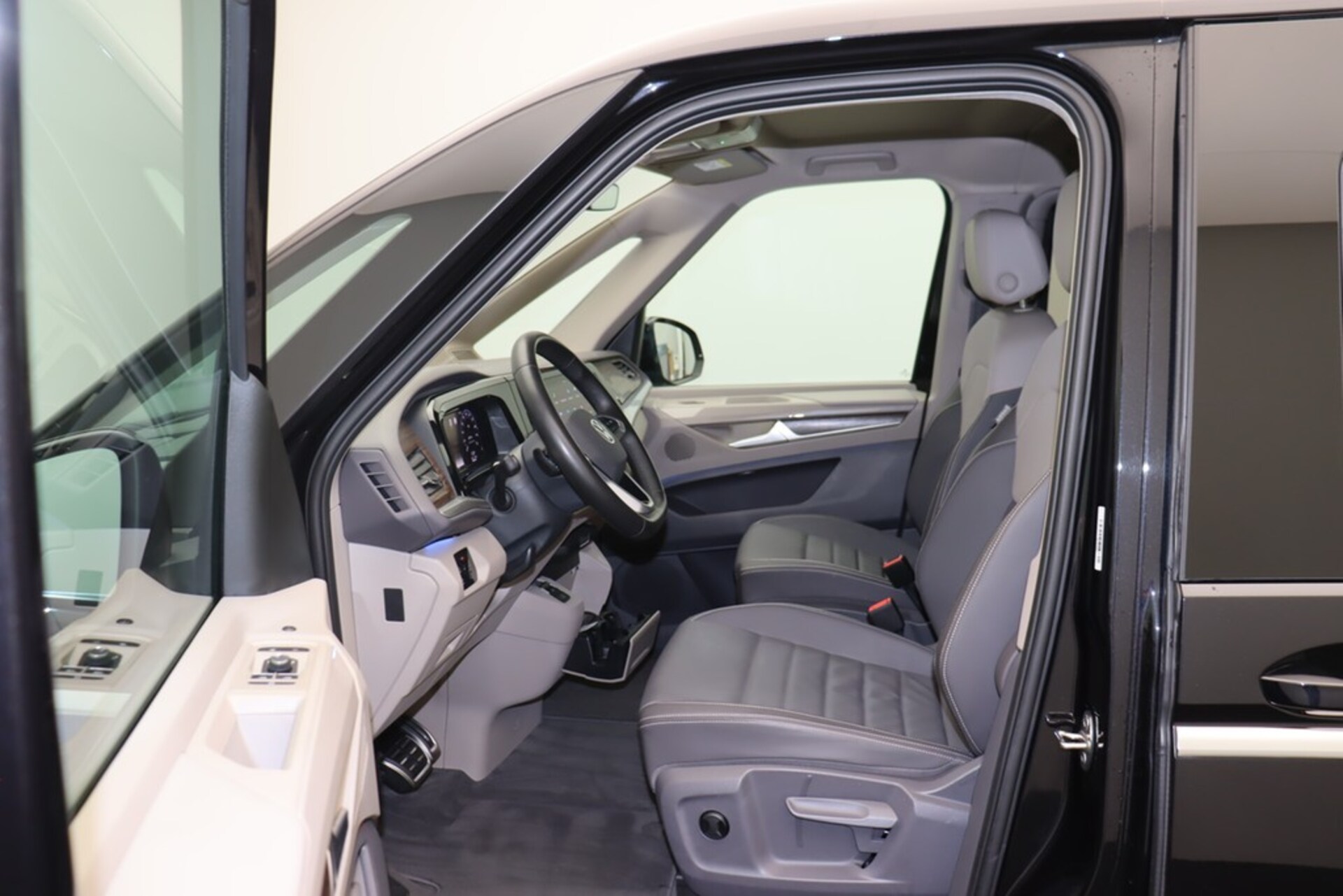 Volkswagen Multivan Langversion Style