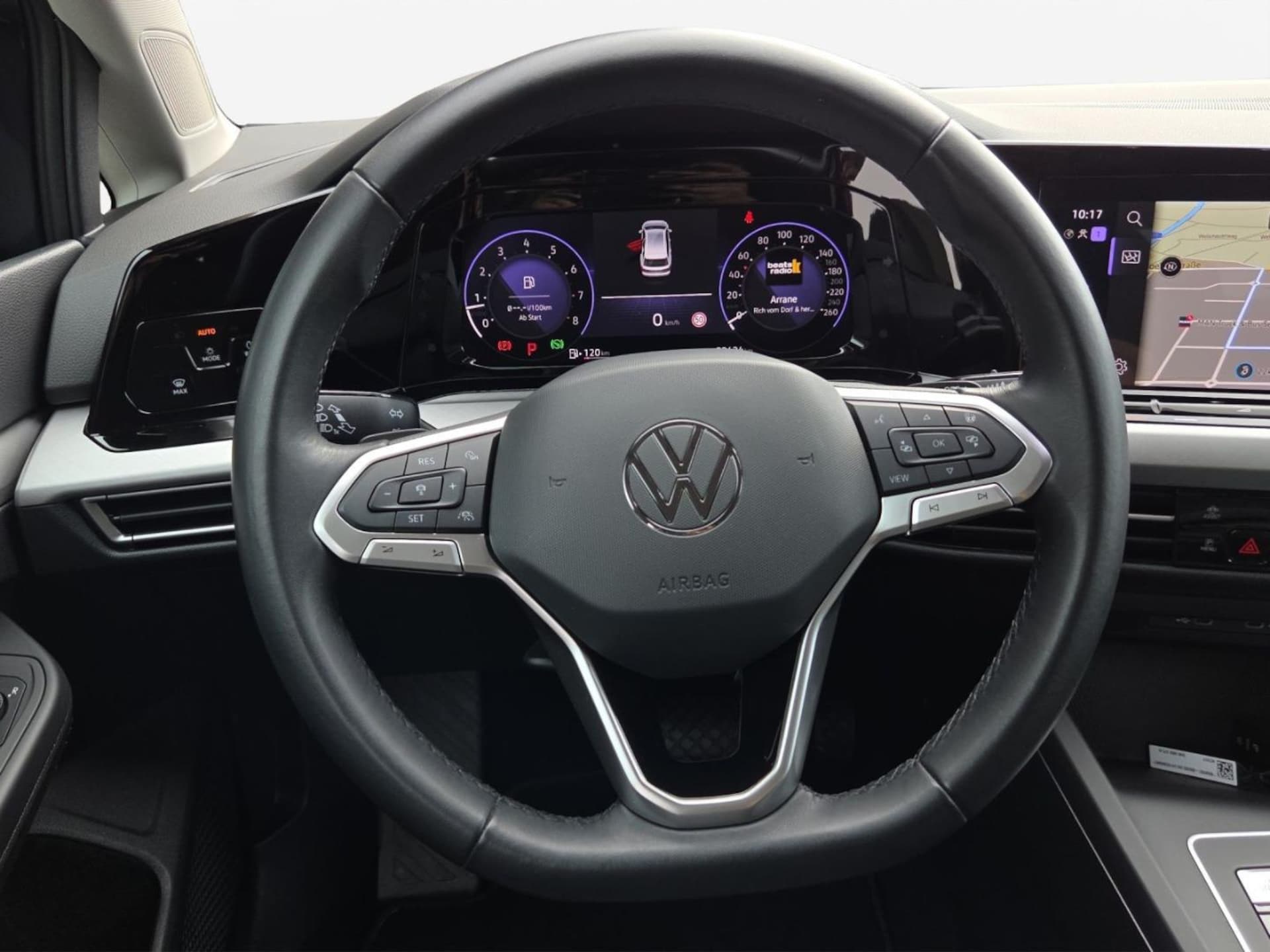 Volkswagen Golf Variant Life