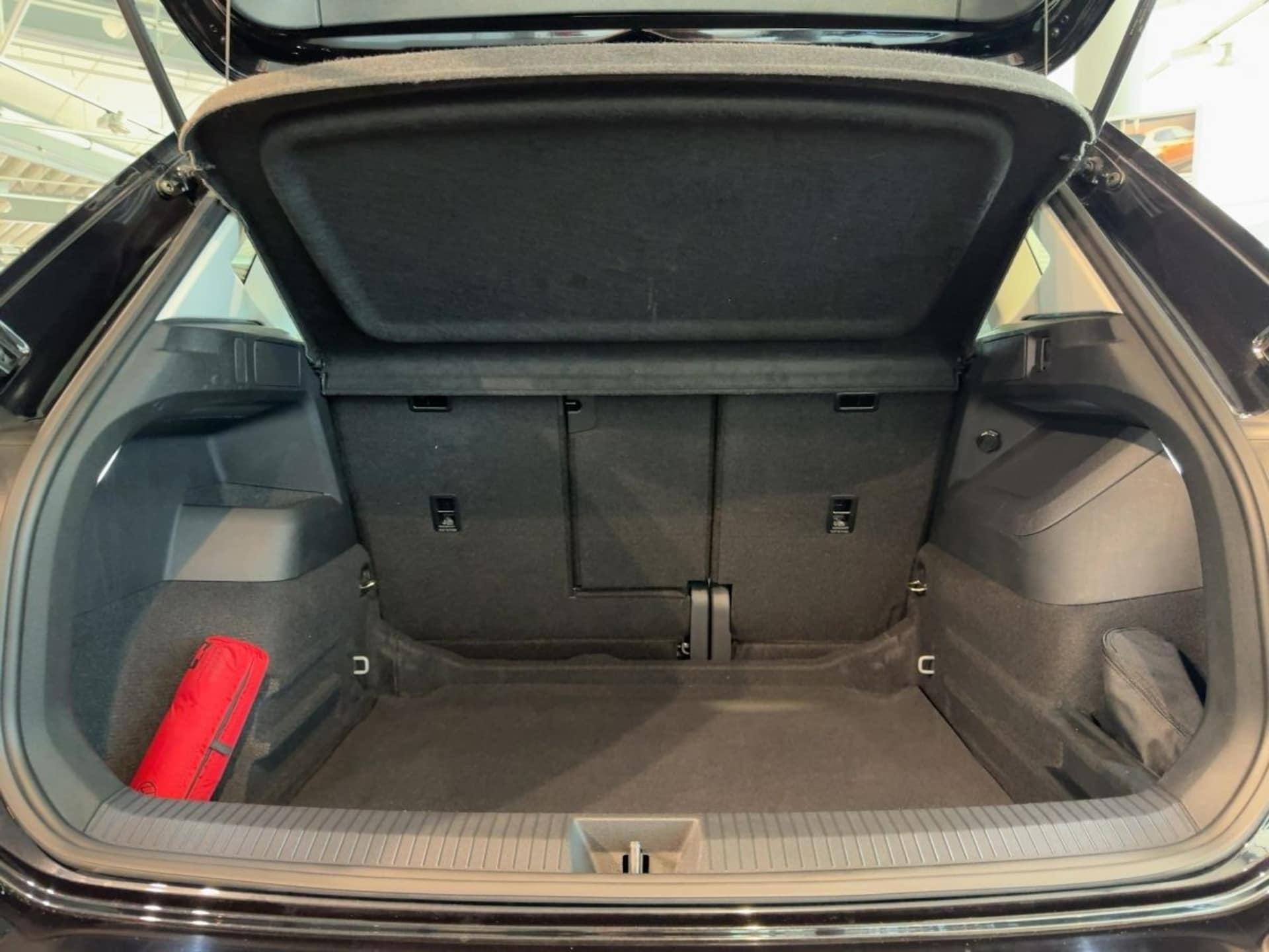 Volkswagen Tiguan Basis-Modell